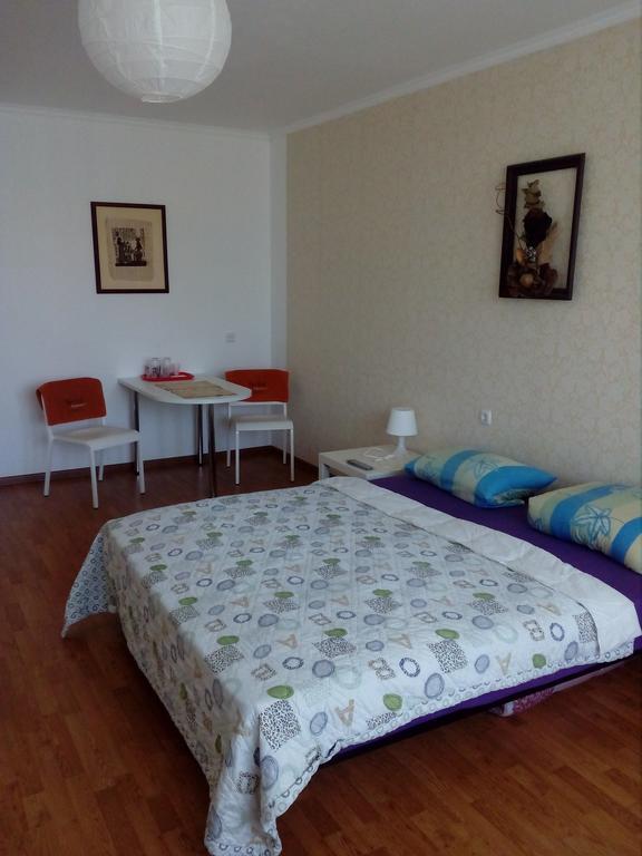 איוונו-פרנקיבסק Apartment On Akademika Sakharova מראה חיצוני תמונה